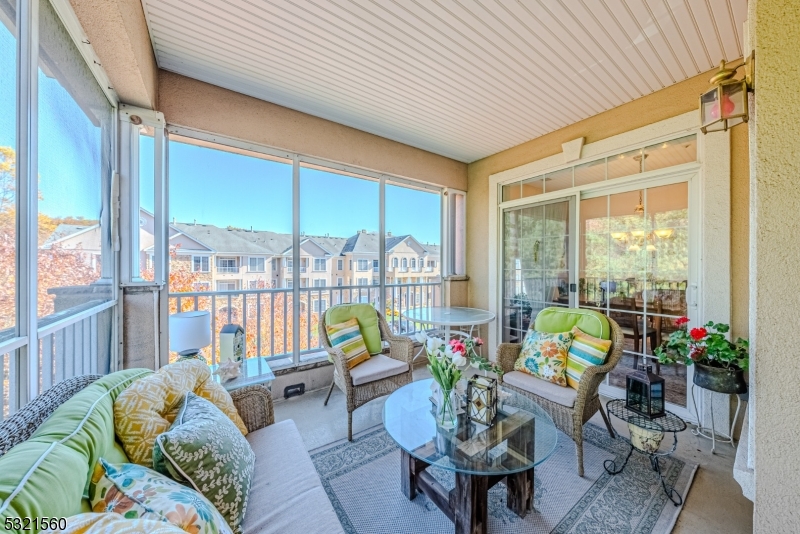 Fox Hills - Residential