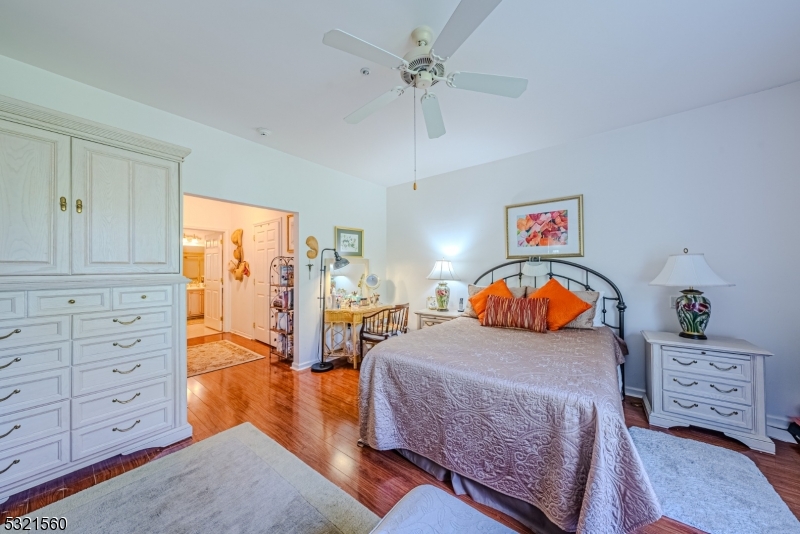 Fox Hills - Residential