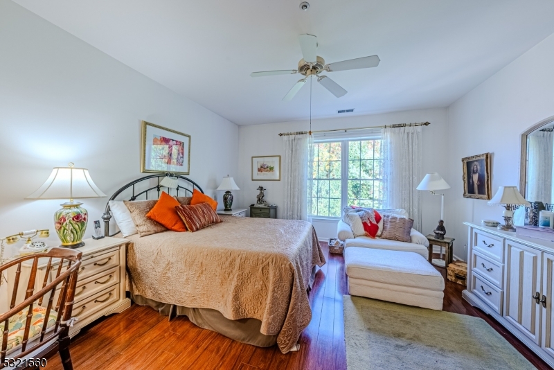 Fox Hills - Residential