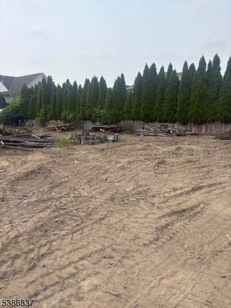 Single/Land - Residential