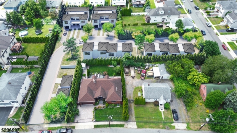 Single/Land - Residential