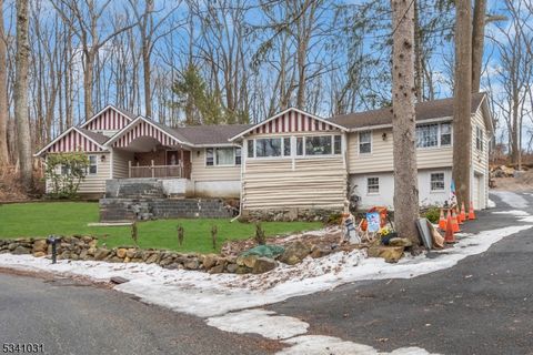 MLS: 3948936