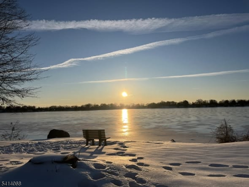 Lake Parsippany - Residential