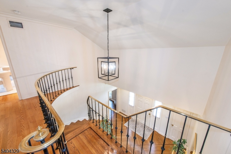 Yantacaw Brook Park - Residential