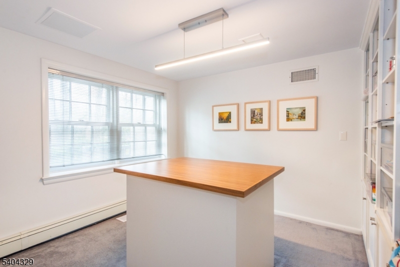 Yantacaw Brook Park - Residential