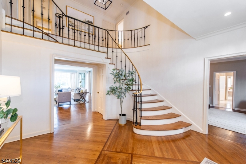 Yantacaw Brook Park - Residential