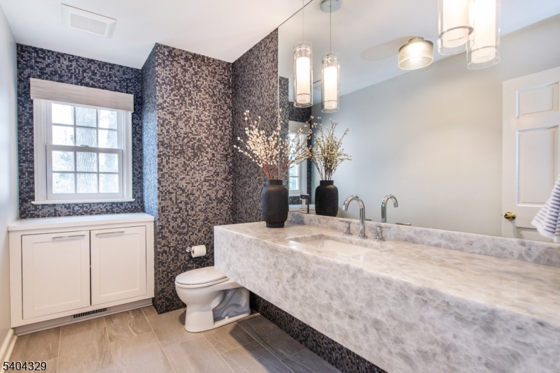 Yantacaw Brook Park - Residential