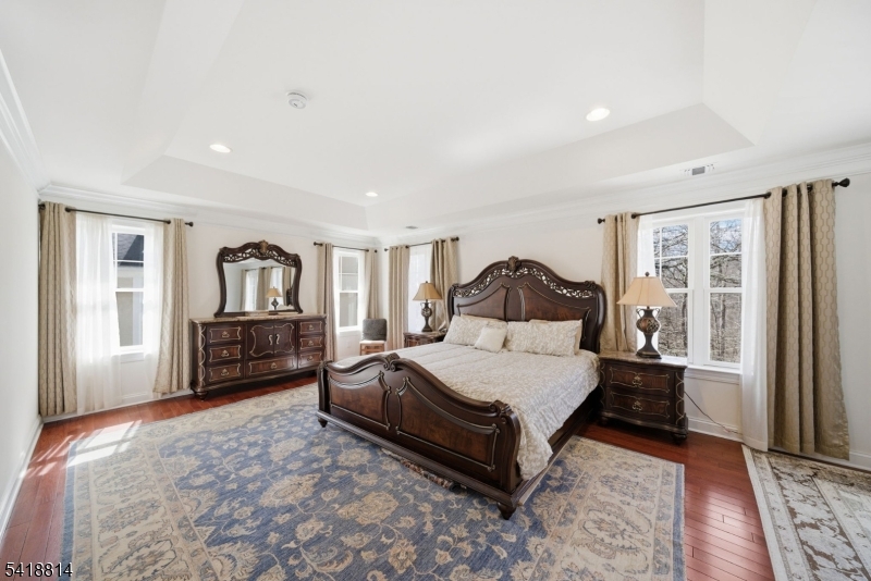 The Legacy - Residential