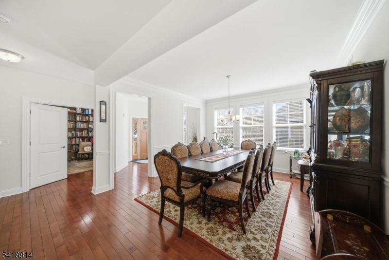 The Legacy - Residential