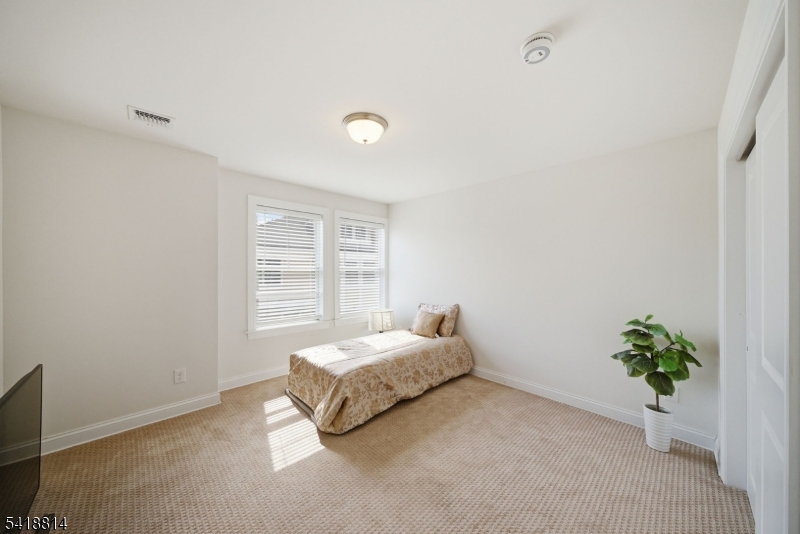 The Legacy - Residential