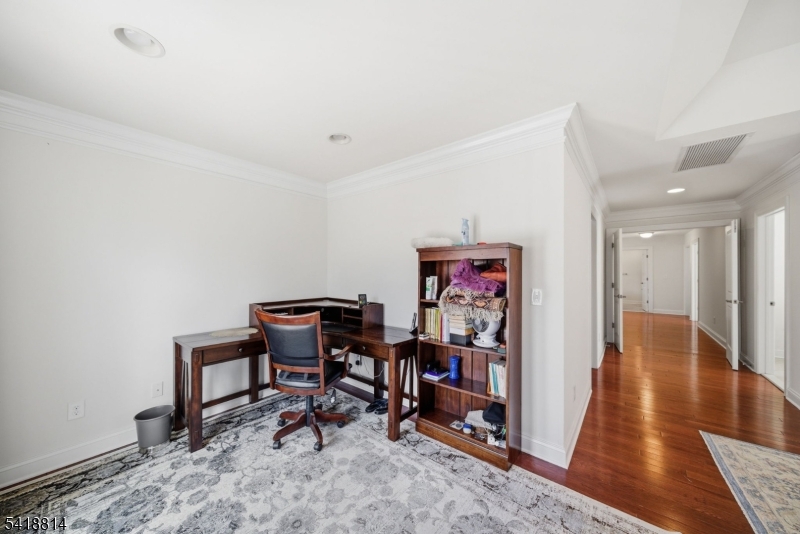 The Legacy - Residential