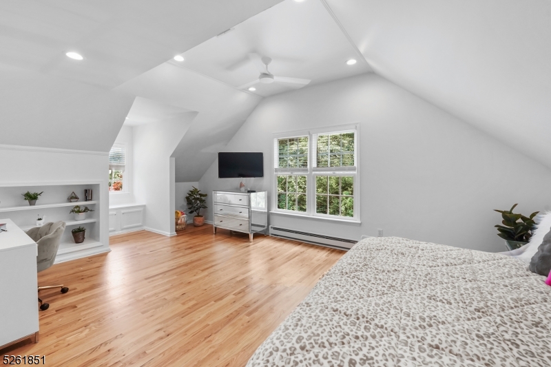 Brookrace - Residential