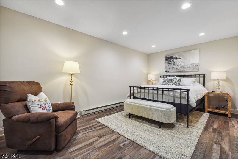 Brookrace - Residential