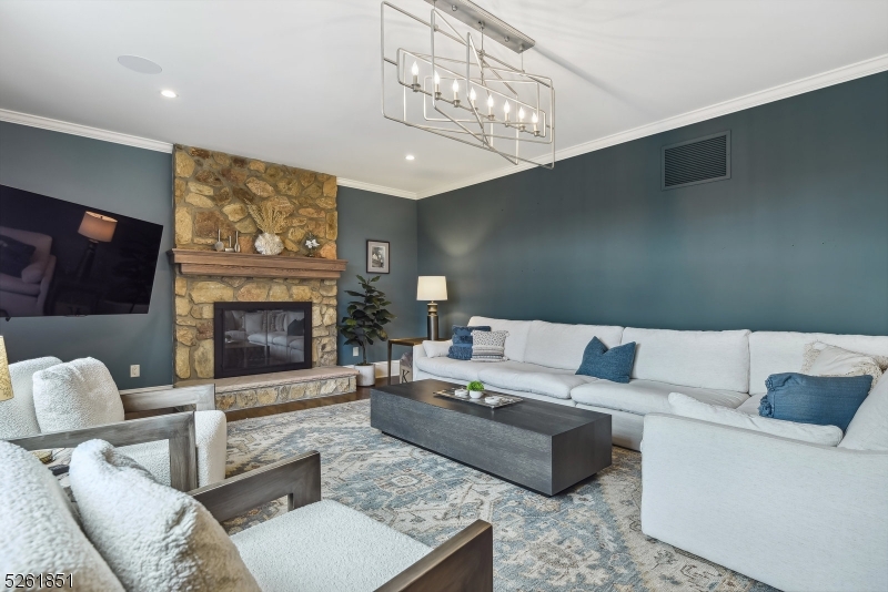 Brookrace - Residential