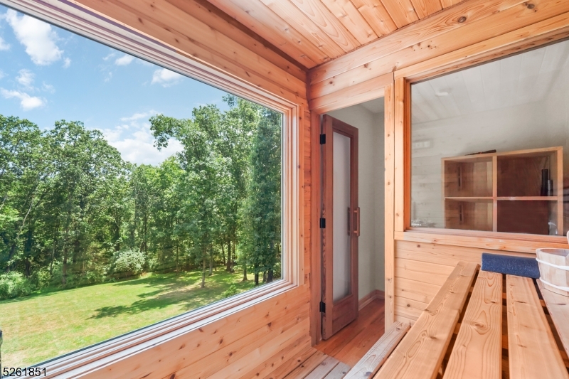 Brookrace - Residential