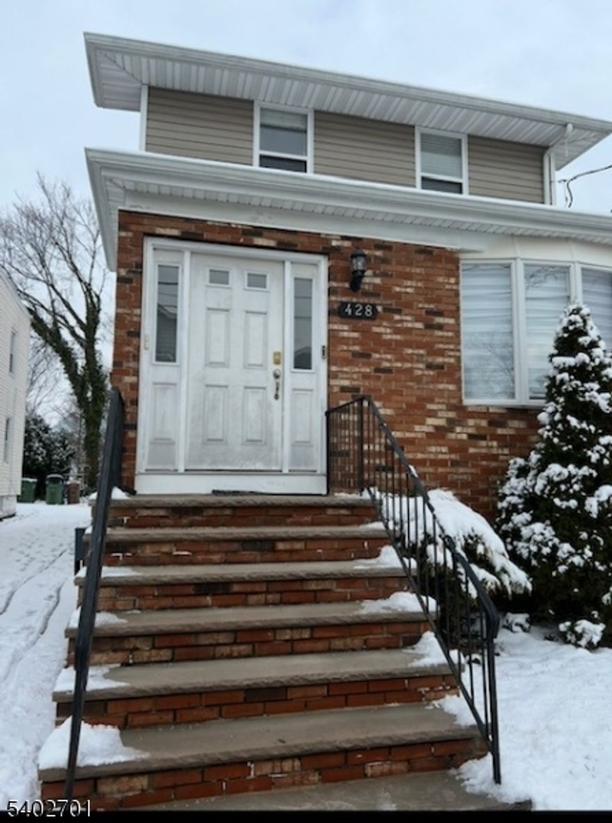 Rental  Move-in ready 3-bedroom apartment located on a quiet residential street in Linden. Offers a spacious layout with modern finishes throughout. Updated kitchen features granite countertops and ample cabinet storage. Apartment includes modern fixtures, HVAC, central air conditioning, and separate utilities.Conveniently located near public schools, shopping centers, restaurants, and houses of worship. Easy access to NJ Transit trains and bus service to NYC. Close to Route 1 & 9, NJ Turnpike, and Newark Liberty International Airport. Credit check and income verification required.