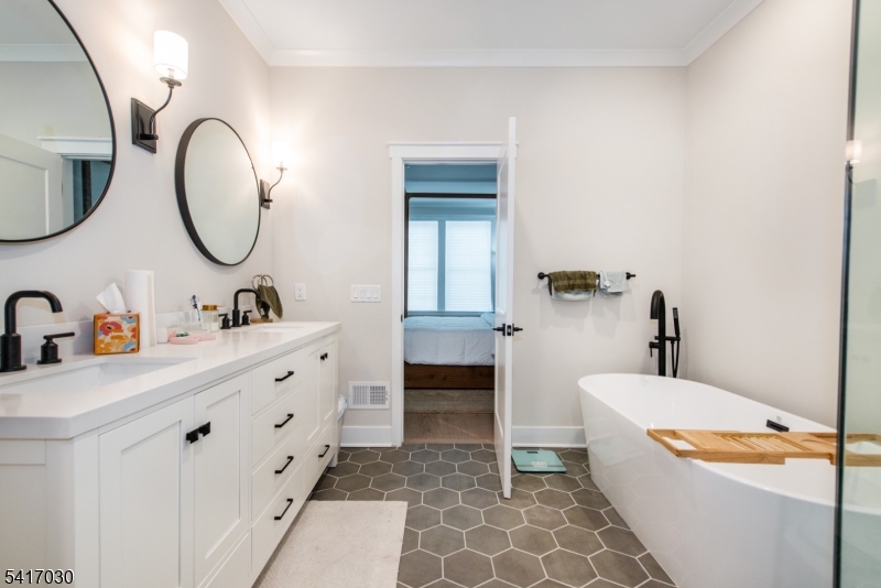 Enclave at Hillandale - Residential Lease