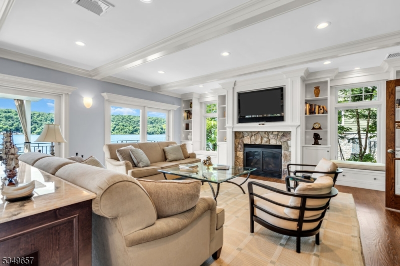 Green Pond - Residential