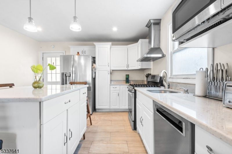 66 Brighton Ave