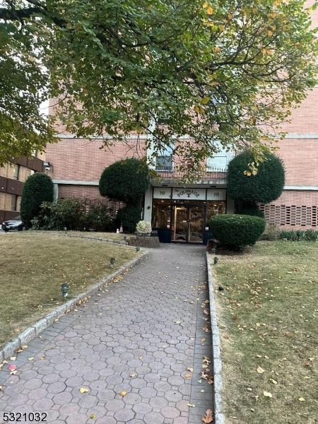 Residential - Residential