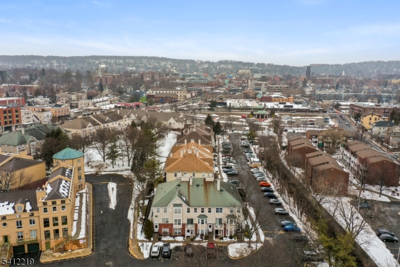 Montclair Mews - Residential