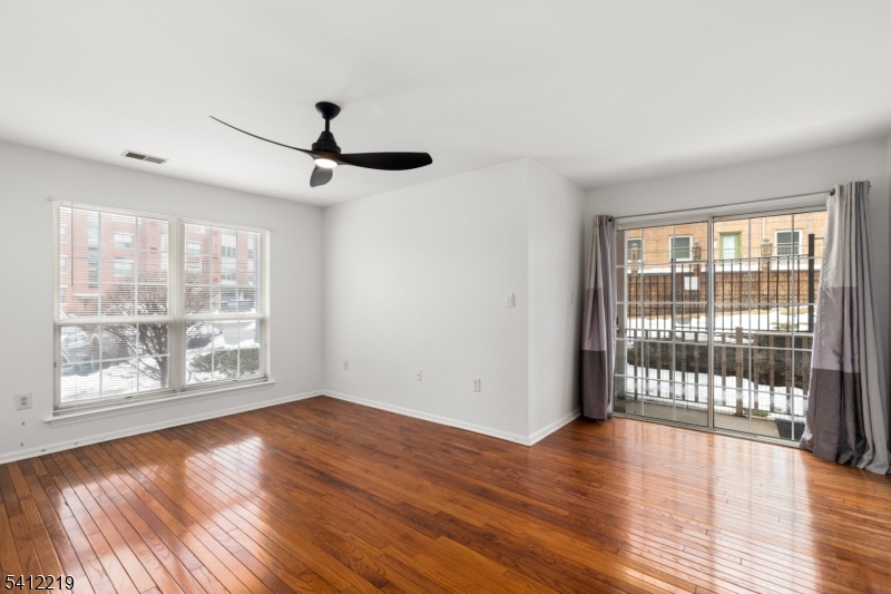 Montclair Mews - Residential