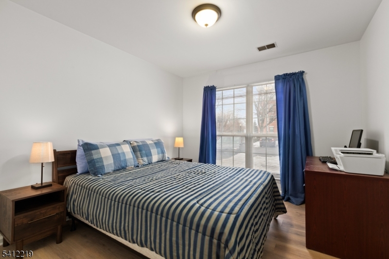 Montclair Mews - Residential