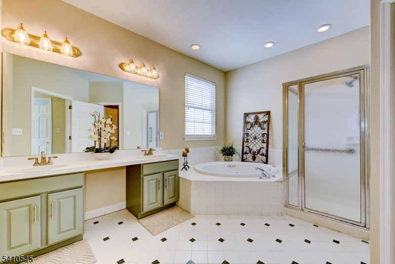 Loft Farm at Martinsville - Residential