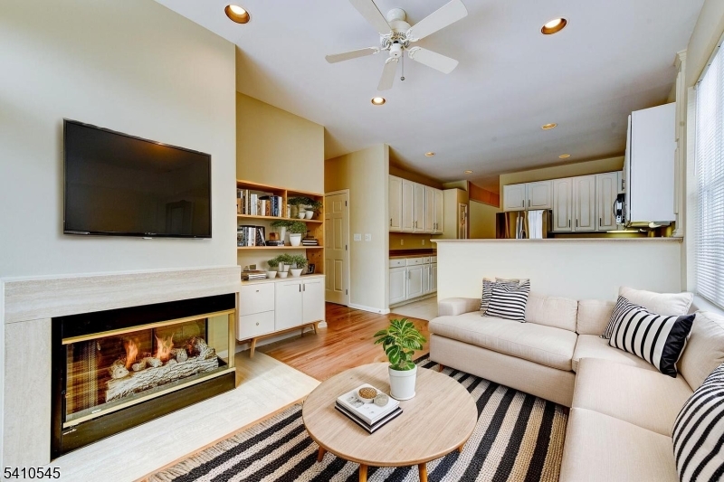 Loft Farm at Martinsville - Residential