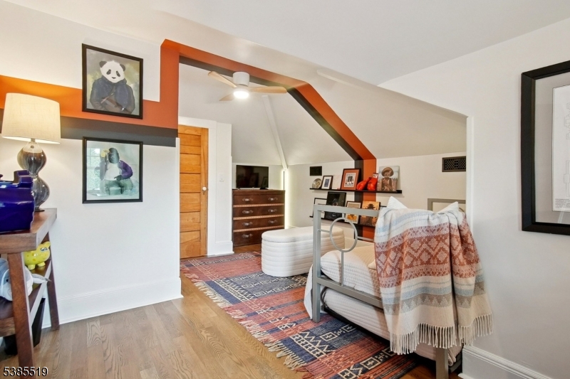 Roosevelt Estates - Residential