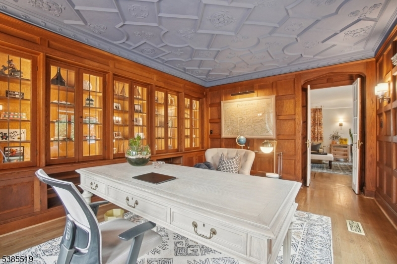 Roosevelt Estates - Residential