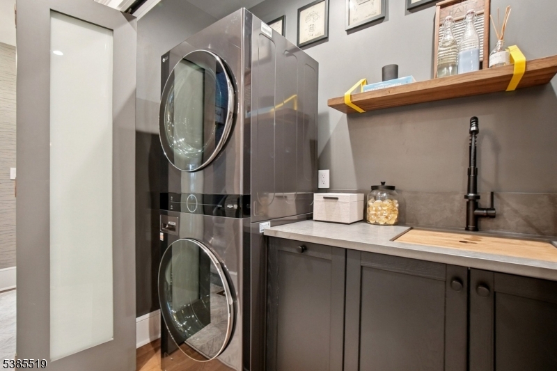 Roosevelt Estates - Residential