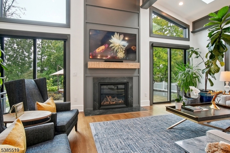 Roosevelt Estates - Residential