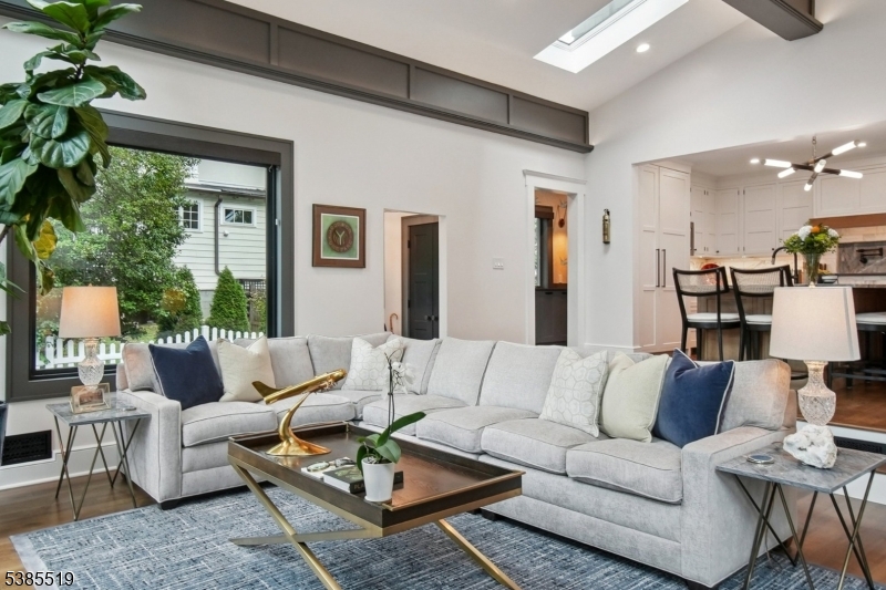 Roosevelt Estates - Residential