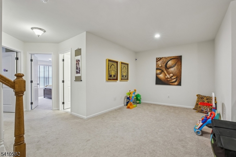 Monroe Place - Residential