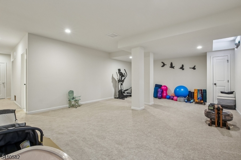 Monroe Place - Residential