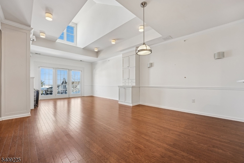 Four Seasons at Great Notch - Residential