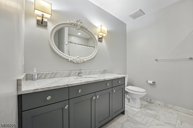 Four Seasons at Great Notch - Residential