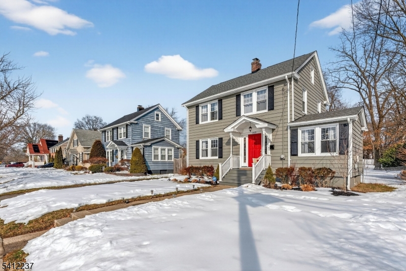 EAST END - Residential