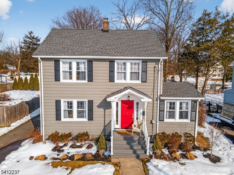 EAST END - Residential