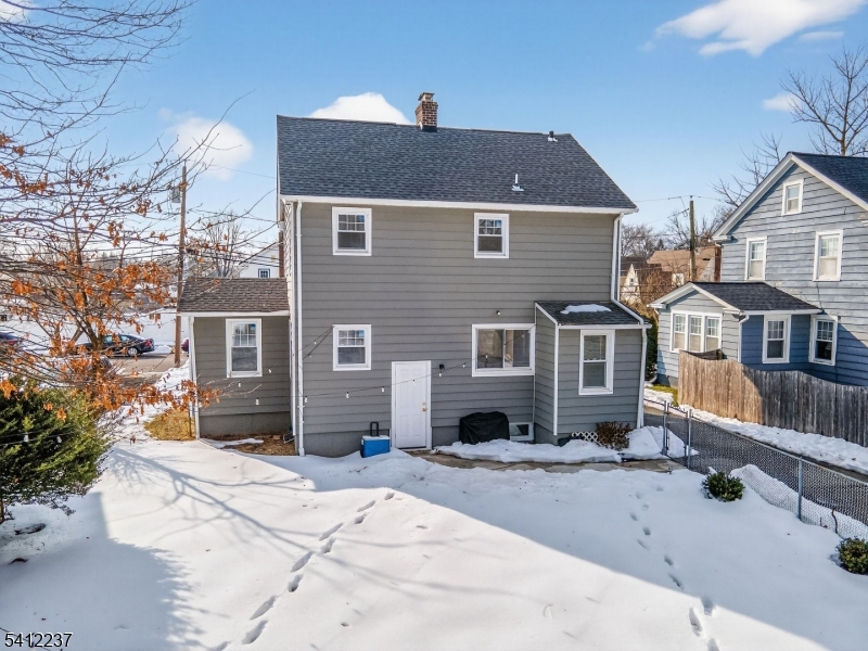 EAST END - Residential