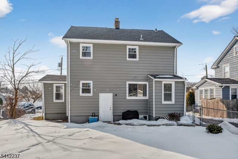 EAST END - Residential