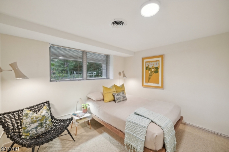 Montrose - Residential