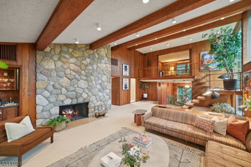 Montrose - Residential