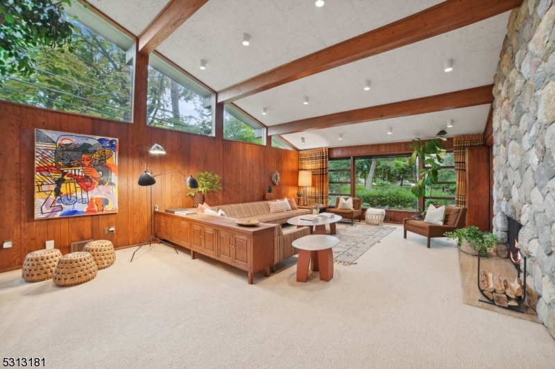 Montrose - Residential