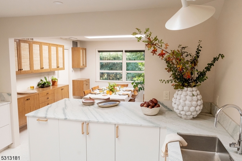 Montrose - Residential