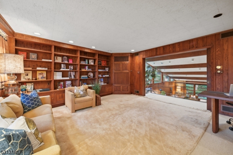 Montrose - Residential