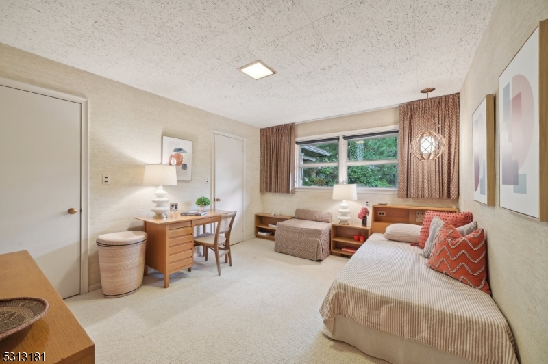 Montrose - Residential