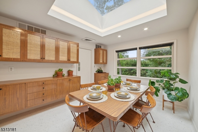 Montrose - Residential