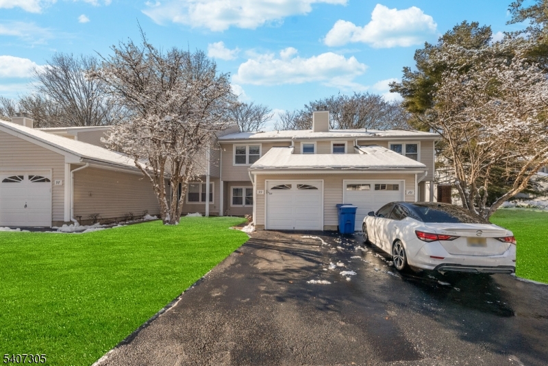 La Mer - Residential